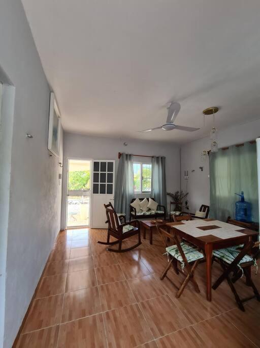 Appartement Casa Perla Marina, Pequena Casa Frente A La Playa. à El Cuyo Extérieur photo